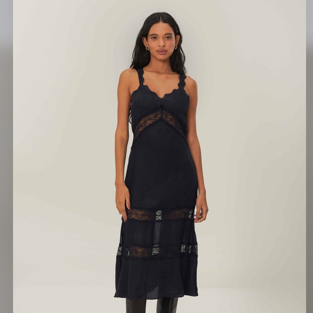 FARM Rio Black Sleeveless Lace Maxi Dress